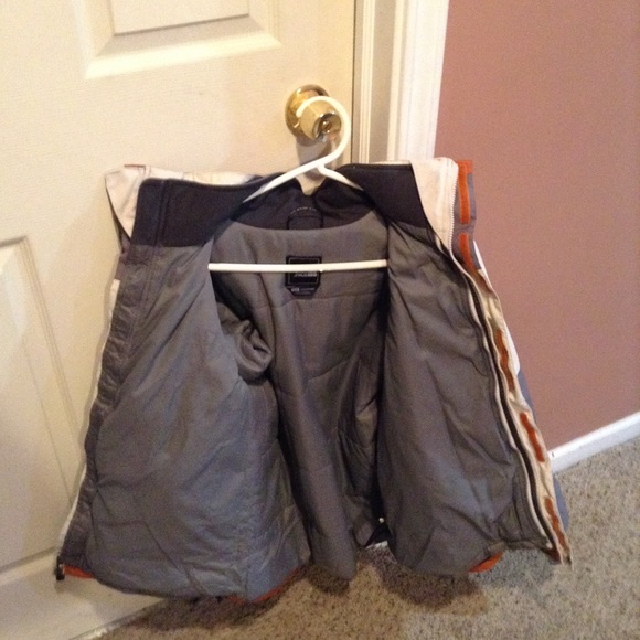 North face winter coat - Picture 2 of 2